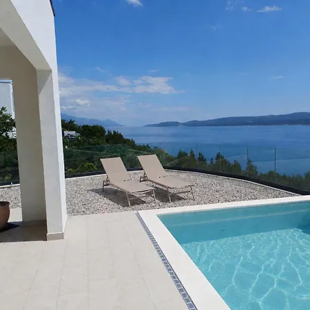 Villa More * Stanici