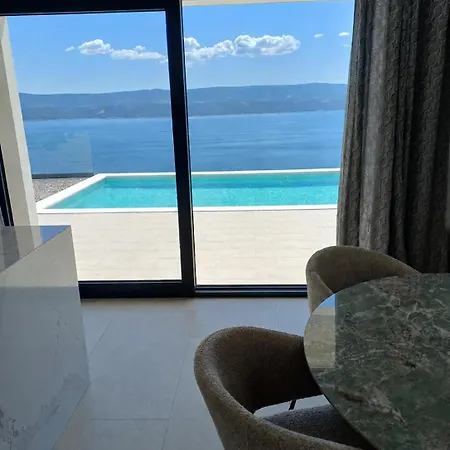Villa More