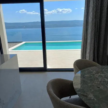 Villa More Villa *